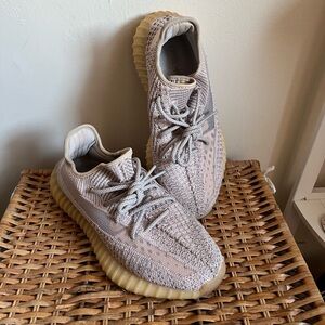 Yeezy Boost 350 V2 'Synth Reflective * Authentic*